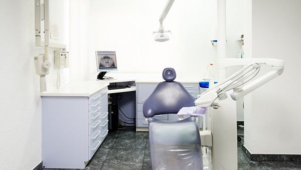 CLÍNICA DENTAL PORTA CORRETGER